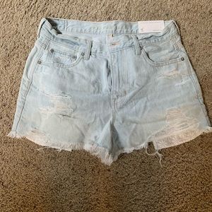 American Eagle High Rise Festival Shorts